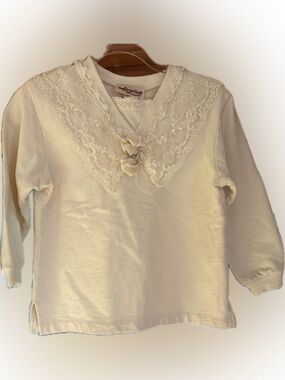 STORYBOOK HEIRLOOMS VINTAGE LACE PEARL PULLOVER S